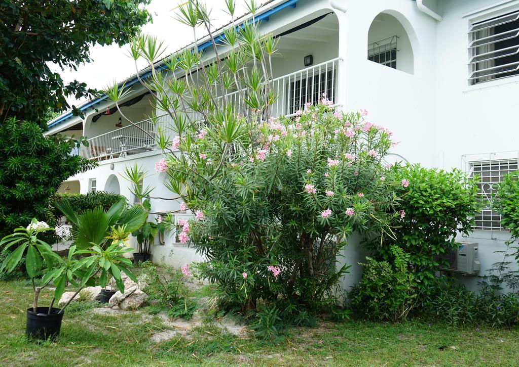 Lagoon Marina Apartments Koolbaai Luaran gambar
