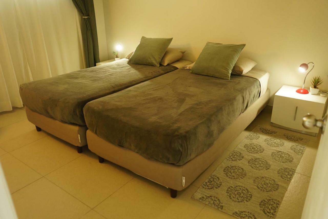 Lagoon Marina Apartments Koolbaai Luaran gambar